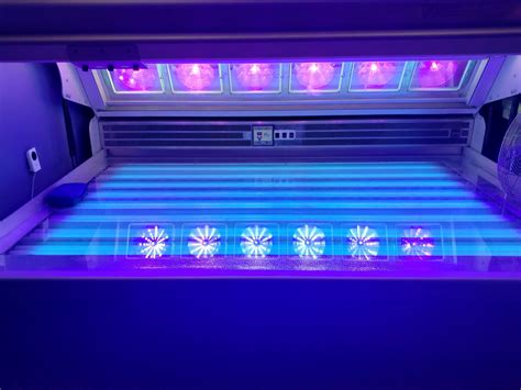 Electric beach tanning - The Electric Beach is a unisex salon with a very relaxed friendly atmosphere. It has 5 beds for use including stand up and lay down. Contact us on 01202 395 454. The Electric Beach is a friendly unisex tanning studio offering stand up and laydown beds.